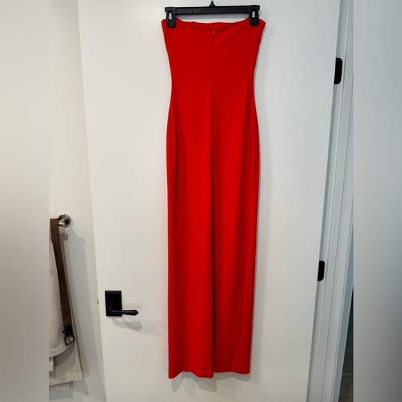 Solace London gown slit down middle in red size 2 - Picture 3 of 7